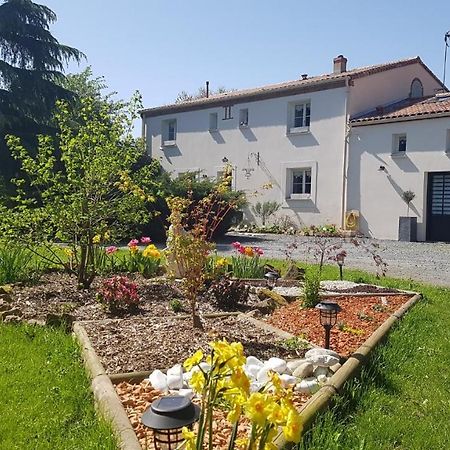 숄레 La Grange D'Helene B&B 외부 사진