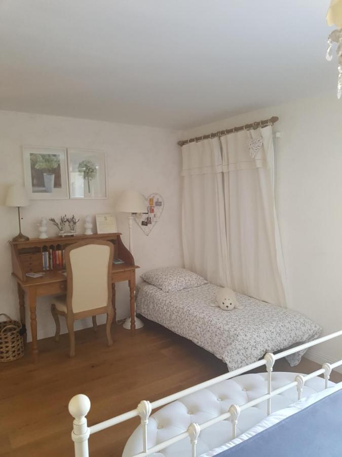 숄레 La Grange D'Helene B&B 외부 사진